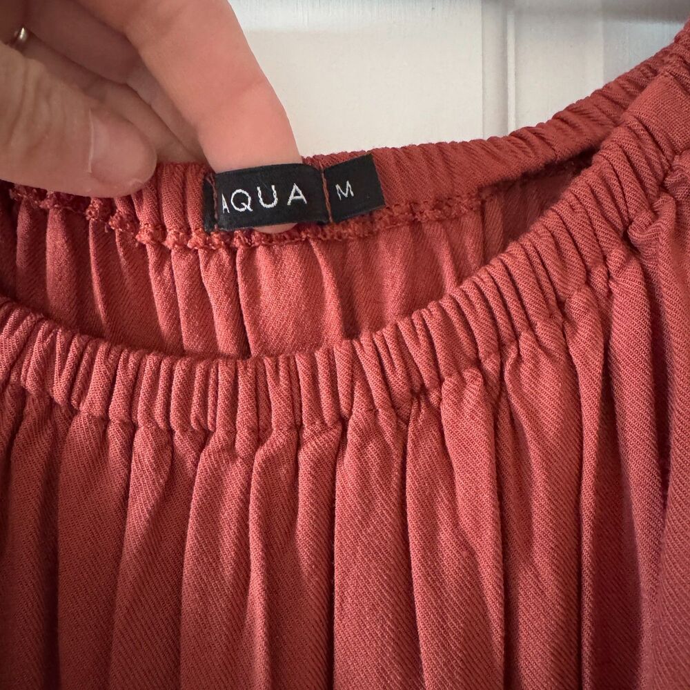 Aqua Flutter Sleeve Midi Dress in Rust Sz Med - Picture 4 of 5